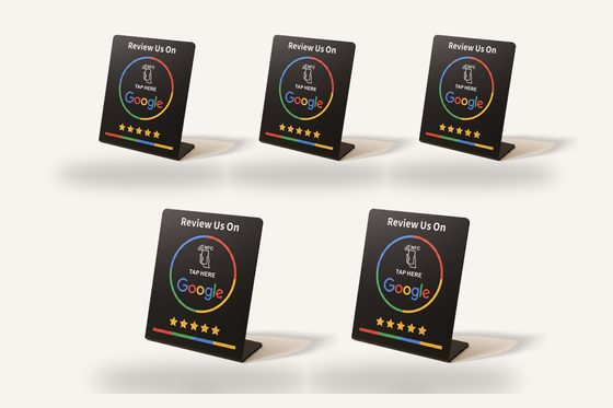 Cinco placas NFC de resenas